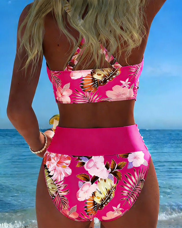 Biquíni com estampado floral em contraste e fenda
