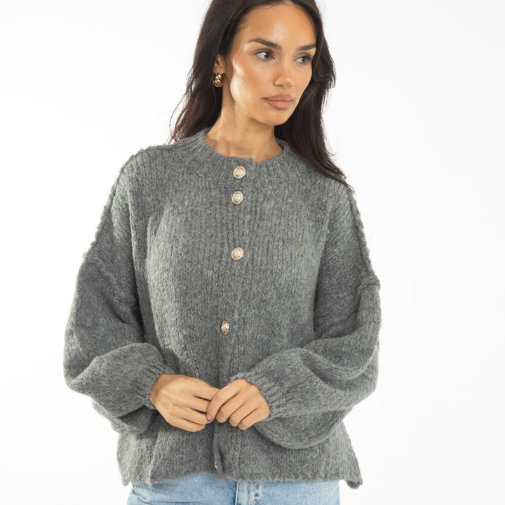 Cardigã Feminino Oversized de Tricô com Botões Dourados