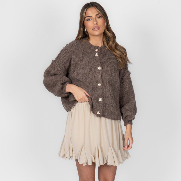 Cardigã Feminino Oversized de Tricô com Botões Dourados