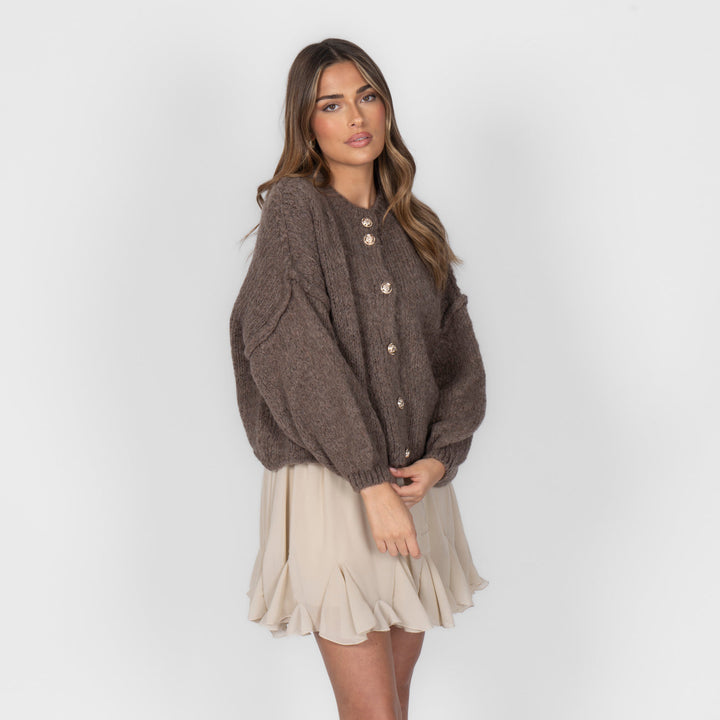 Cardigã Feminino Oversized de Tricô com Botões Dourados