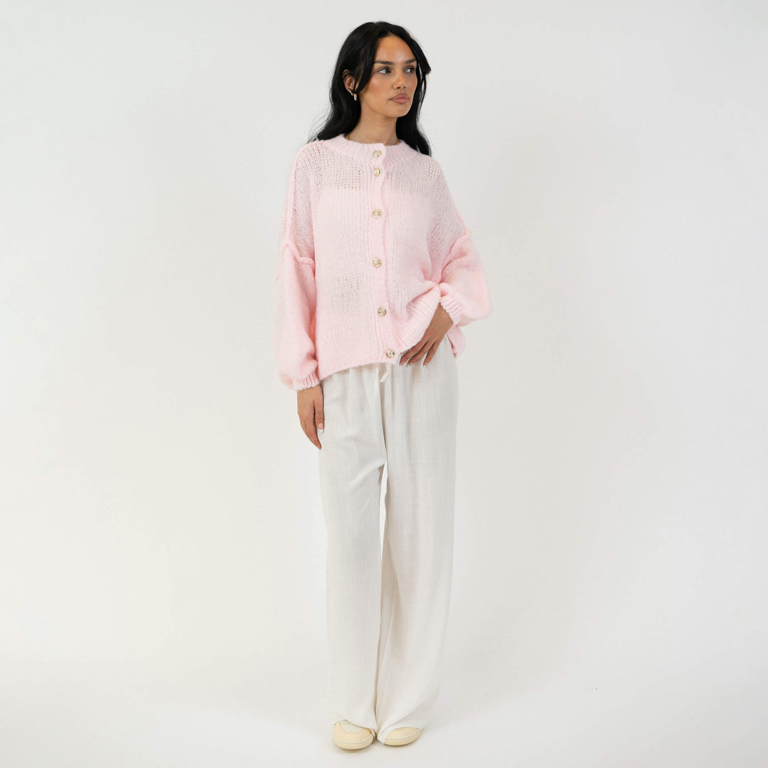 Cardigã Feminino Oversized de Tricô com Botões Dourados