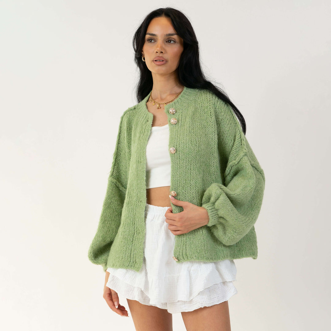 Cardigã Feminino Oversized de Tricô com Botões Dourados