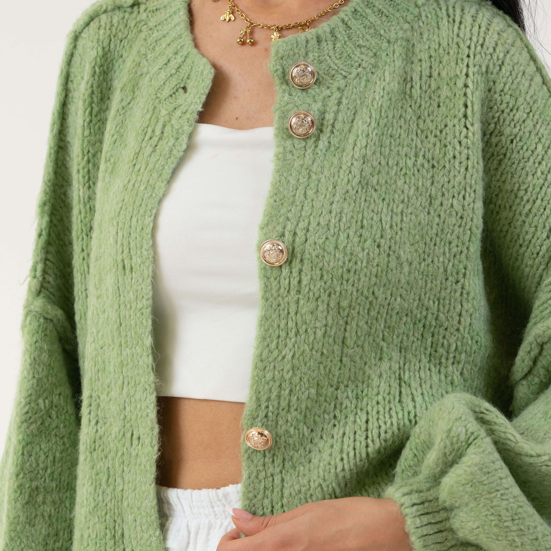 Cardigã Feminino Oversized de Tricô com Botões Dourados