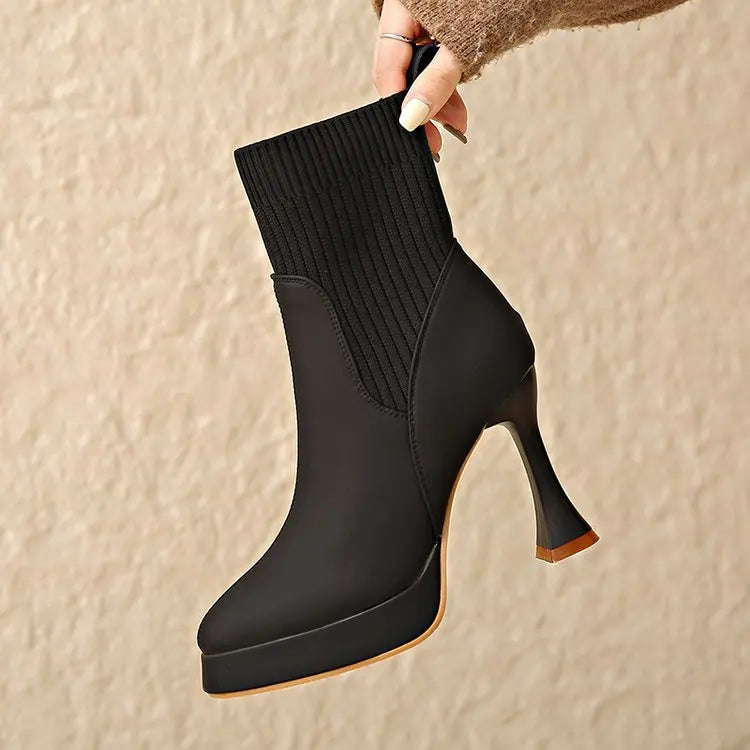 Eugénia - Botas com plataforma, Conforto e Elegância Feminina
