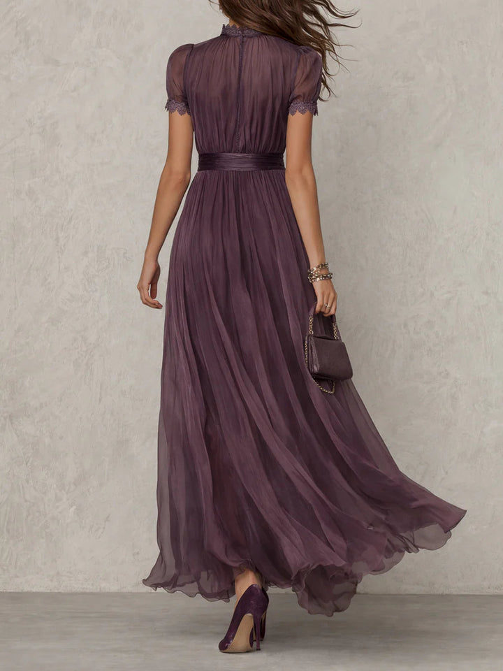 Flavia | Vestido Longo Elegante Violeta Decote Gota Renda