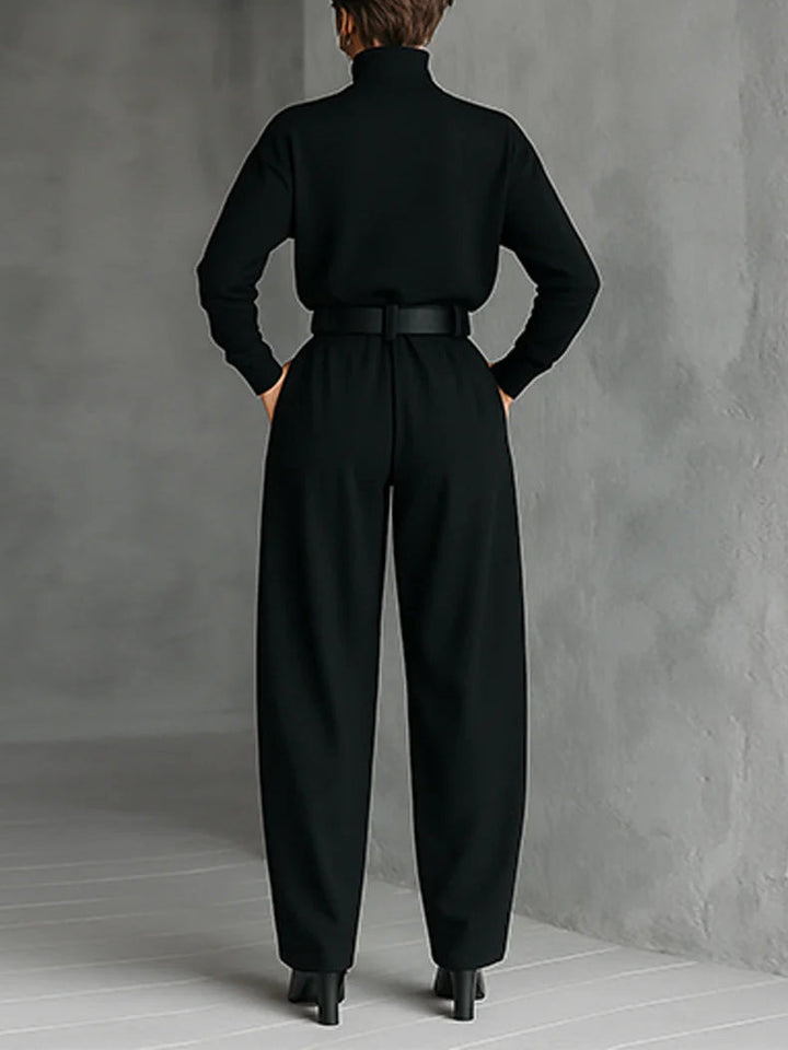 Victoire | Conjunto Preto com Gola Alta & Calças