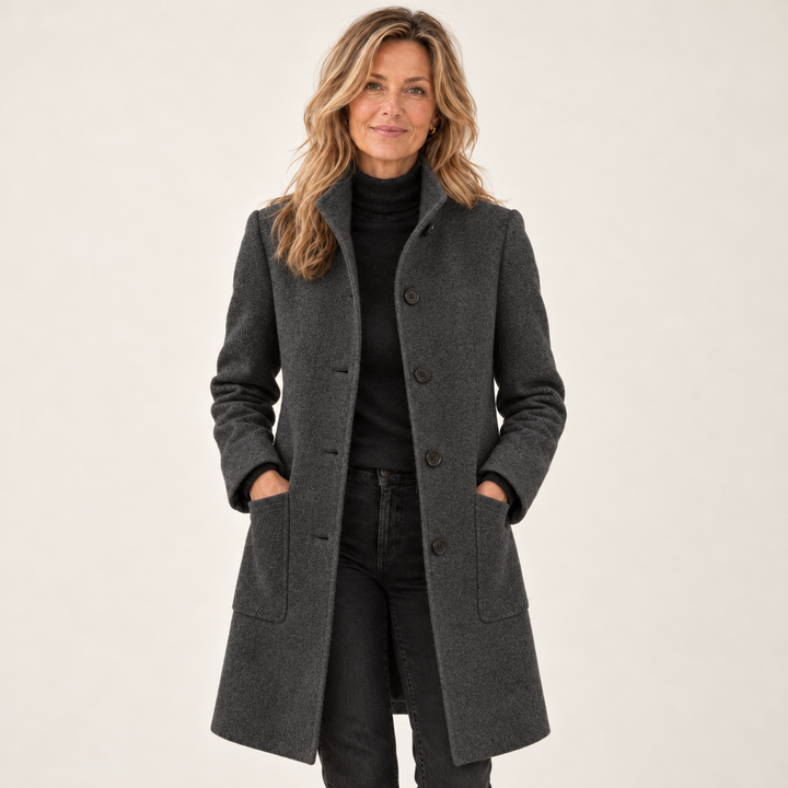 Ingrid | Casaco Feminino Elegante com Gola Alta e Botões