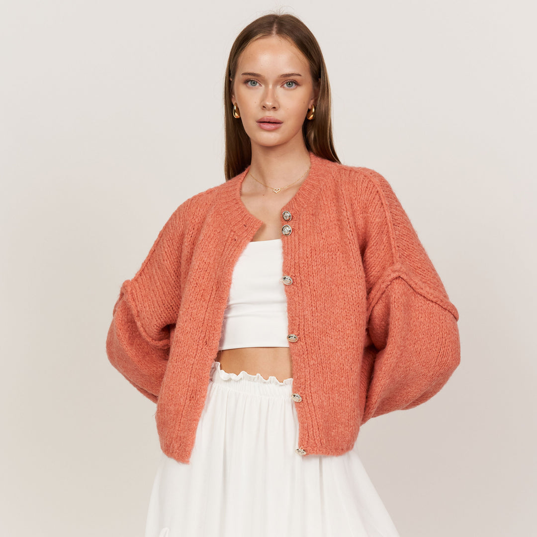 Cardigã Feminino Oversized de Tricô com Botões Dourados