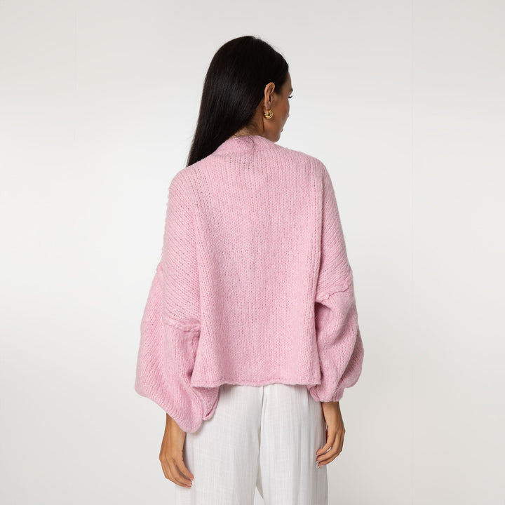 Cardigã Feminino Oversized de Tricô com Botões Dourados